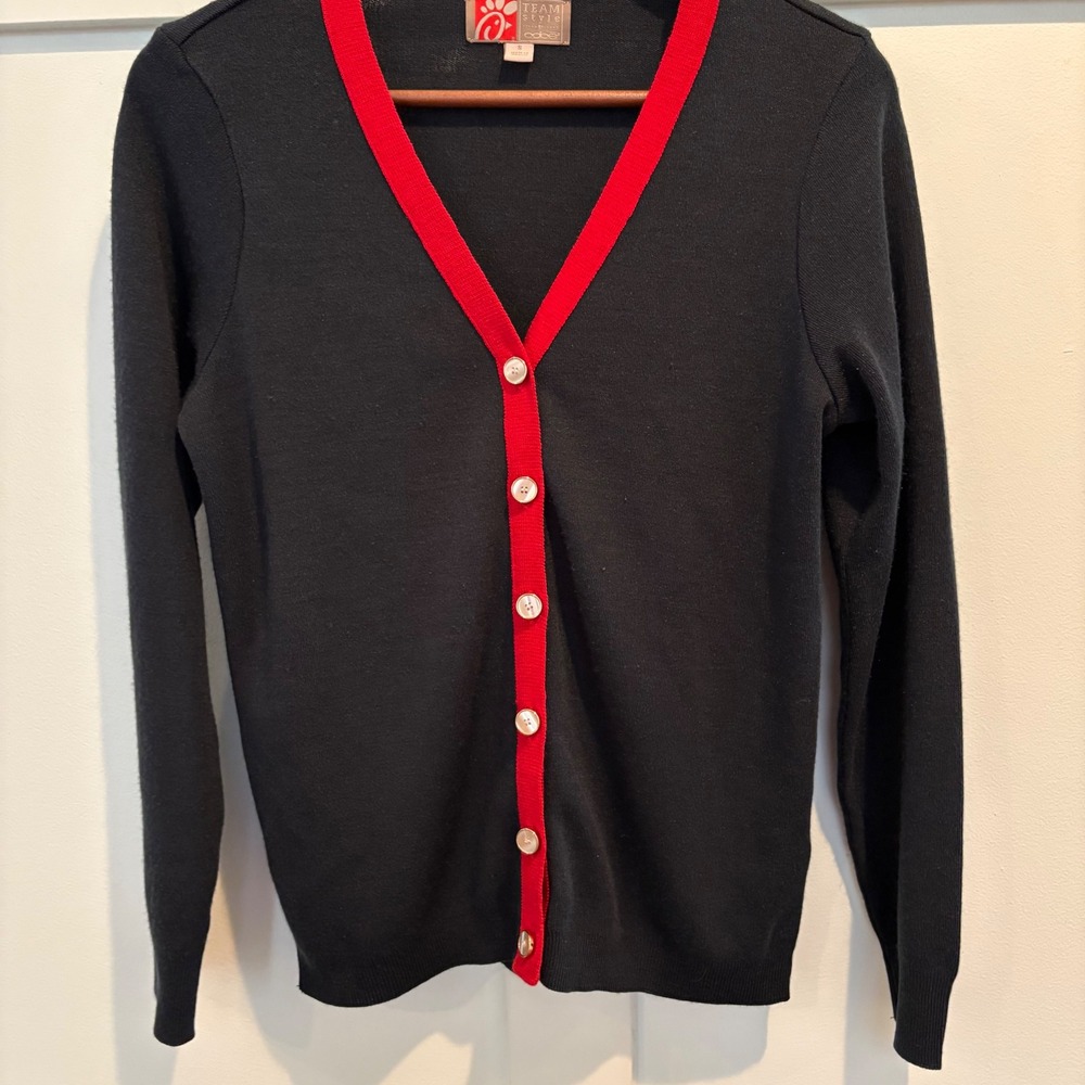 Chick-fil-A‎ x Oobe Cardigan Small Black Red Trim Gold Button Front Sweater